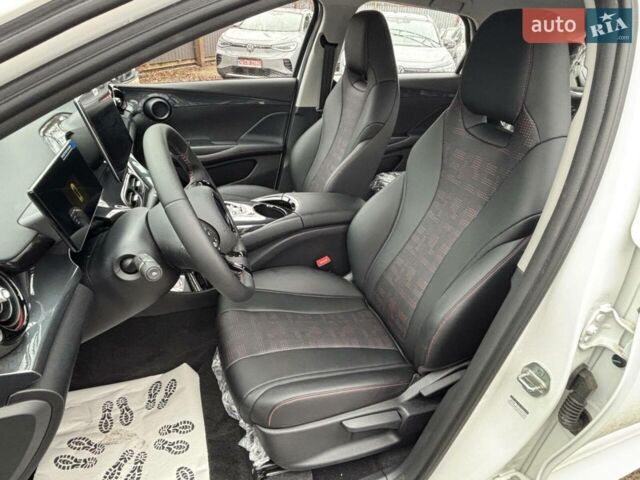 Белый БИД e2, объемом двигателя 0 л и пробегом 1 тыс. км за 18190 $, фото 8 на Automoto.ua