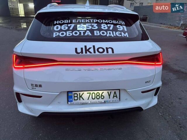 Белый БИД e2, объемом двигателя 0 л и пробегом 1 тыс. км за 17490 $, фото 6 на Automoto.ua