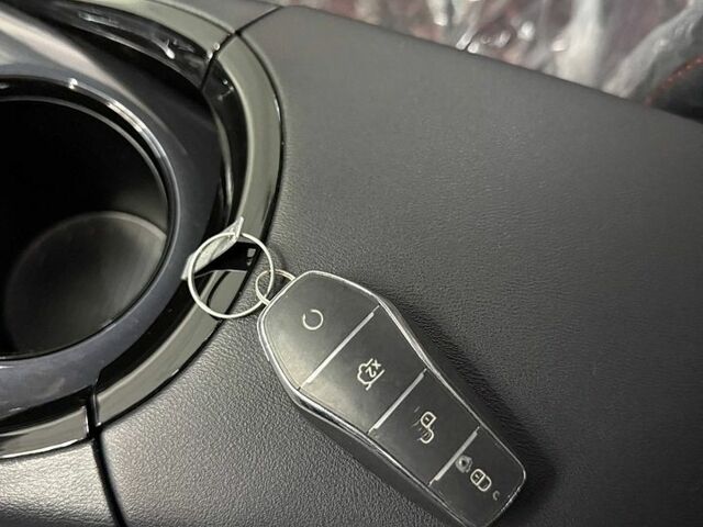 Белый БИД e2, объемом двигателя 0 л и пробегом 1 тыс. км за 18150 $, фото 18 на Automoto.ua