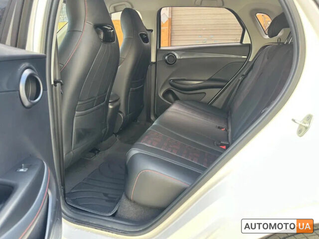 купить новое авто БИД e2 2024 года от официального дилера VinAVto БИД фото