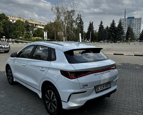 БИД e2, объемом двигателя 0 л и пробегом 1 тыс. км за 18500 $, фото 7 на Automoto.ua