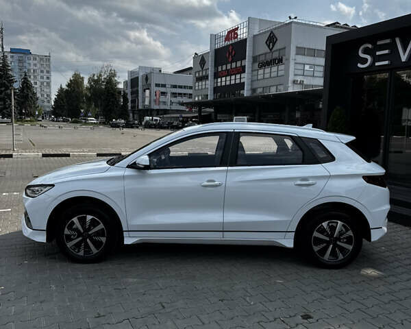 БИД e2, объемом двигателя 0 л и пробегом 1 тыс. км за 18500 $, фото 8 на Automoto.ua