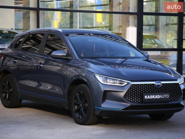 Серый БИД e2, объемом двигателя 0 л и пробегом 138 тыс. км за 12900 $, фото 2 на Automoto.ua