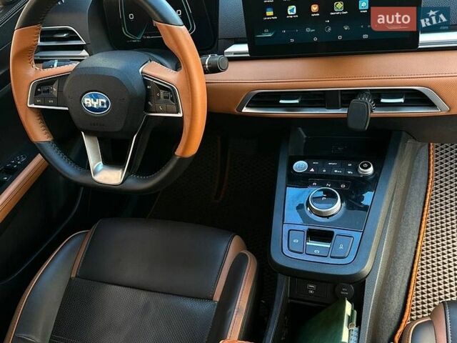 Серый БИД e2, объемом двигателя 0 л и пробегом 117 тыс. км за 11200 $, фото 33 на Automoto.ua