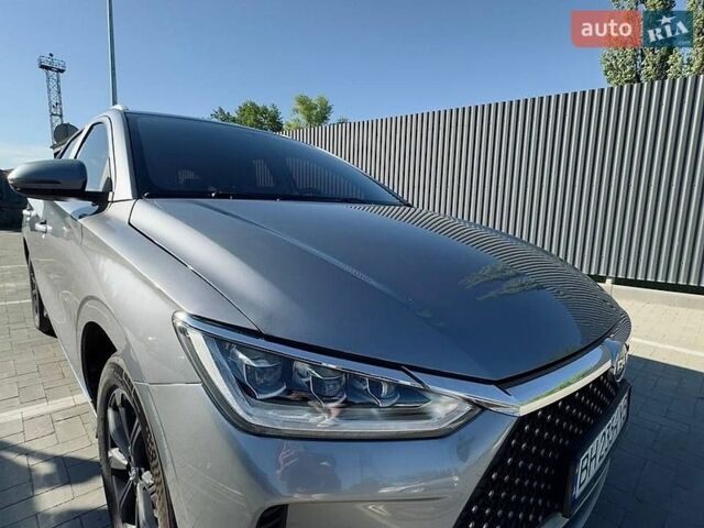 Серый БИД e2, объемом двигателя 0 л и пробегом 117 тыс. км за 11200 $, фото 3 на Automoto.ua