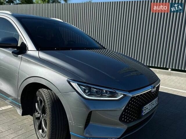 Серый БИД e2, объемом двигателя 0 л и пробегом 117 тыс. км за 11200 $, фото 6 на Automoto.ua