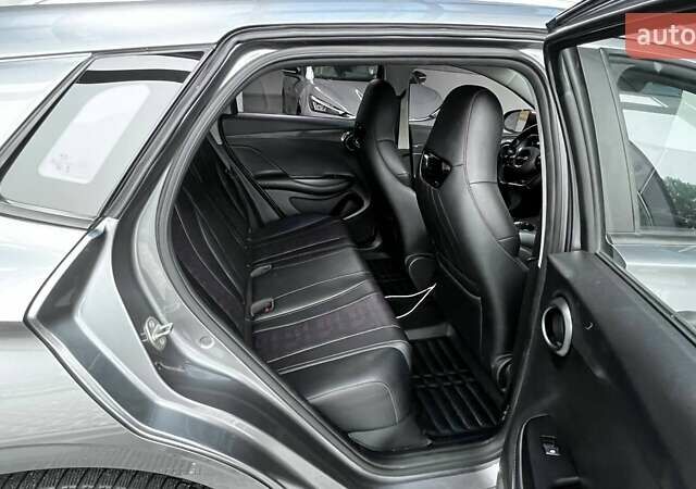 Серый БИД e2, объемом двигателя 0 л и пробегом 55 тыс. км за 15450 $, фото 14 на Automoto.ua