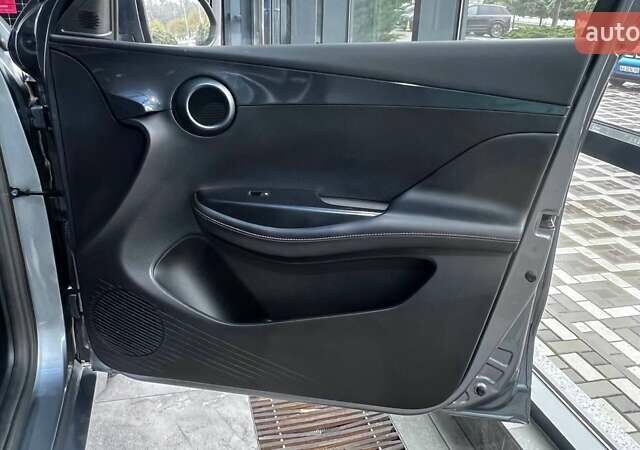 Серый БИД e2, объемом двигателя 0 л и пробегом 60 тыс. км за 13500 $, фото 10 на Automoto.ua