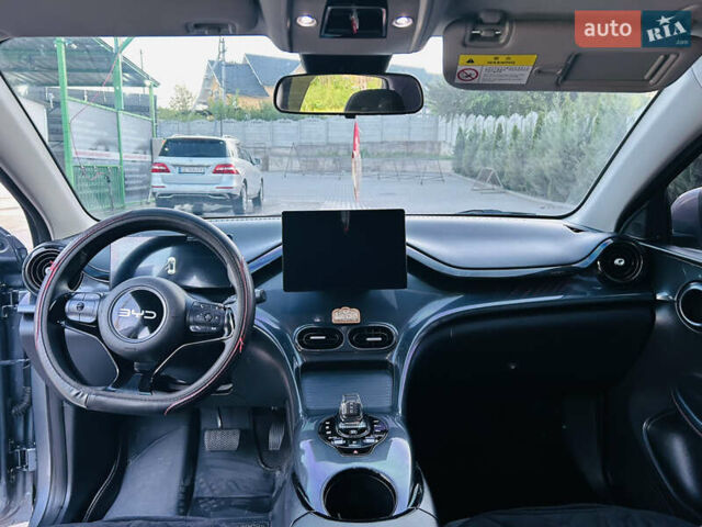 Сірий БІД e2, об'ємом двигуна 0 л та пробігом 30 тис. км за 17000 $, фото 6 на Automoto.ua