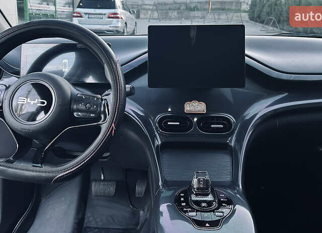 Сірий БІД e2, об'ємом двигуна 0 л та пробігом 30 тис. км за 17000 $, фото 5 на Automoto.ua