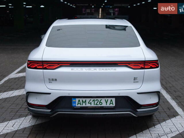 Белый БИД Han, объемом двигателя 0 л и пробегом 61 тыс. км за 30800 $, фото 10 на Automoto.ua