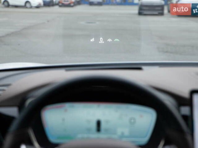 Белый БИД Han, объемом двигателя 0 л и пробегом 61 тыс. км за 30800 $, фото 23 на Automoto.ua