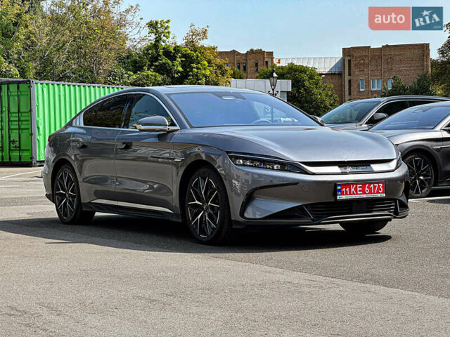 Серый БИД Han, объемом двигателя 0 л и пробегом 1 тыс. км за 37850 $, фото 1 на Automoto.ua