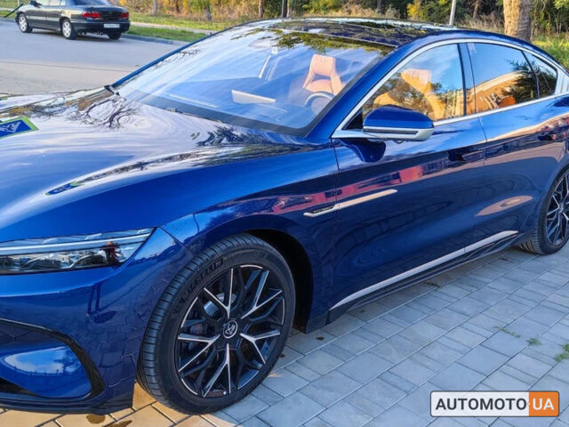 купить новое авто БИД Han 2024 года от официального дилера VinAVto БИД фото