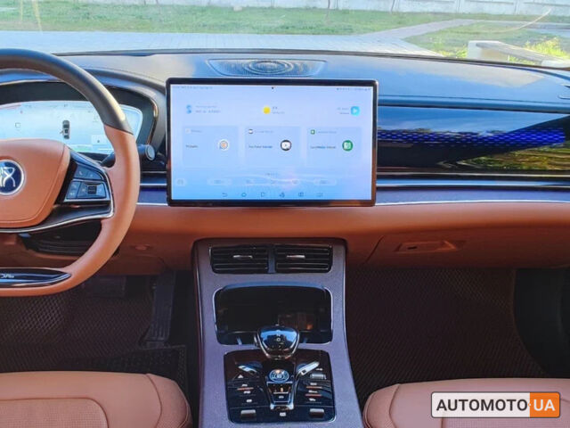 купить новое авто БИД Han 2024 года от официального дилера VinAVto БИД фото