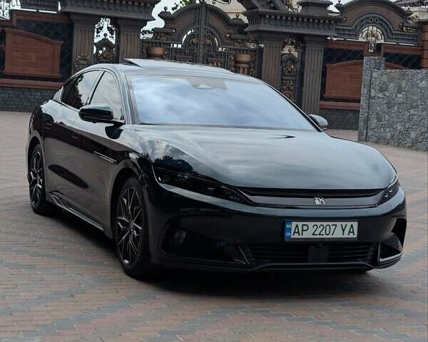 Зеленый БИД Han, объемом двигателя 0 л и пробегом 65 тыс. км за 33800 $, фото 8 на Automoto.ua