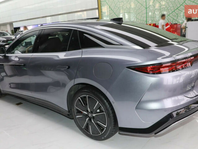 БИД Han L, объемом двигателя 0 л и пробегом 0 тыс. км за 41700 $, фото 5 на Automoto.ua