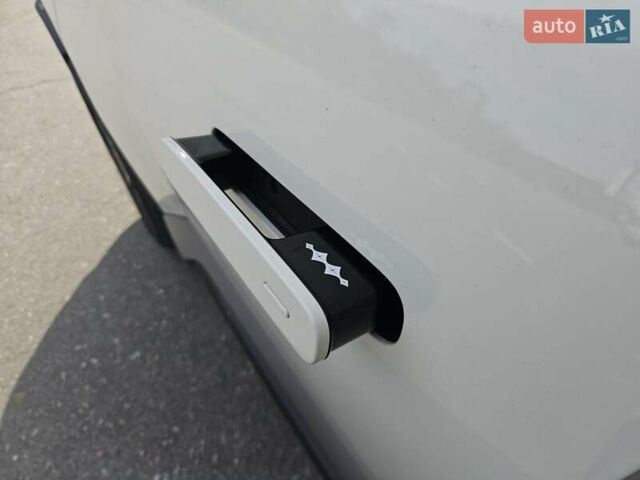 Белый БИД Leopard 3, объемом двигателя 0 л и пробегом 1 тыс. км за 27499 $, фото 12 на Automoto.ua