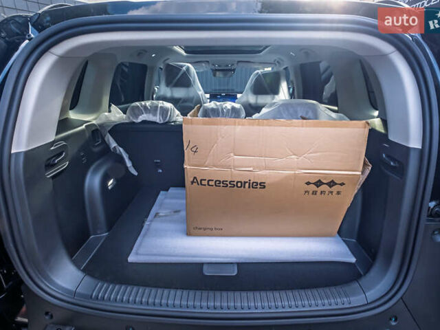 Черный БИД Leopard 3, объемом двигателя 0 л и пробегом 1 тыс. км за 28500 $, фото 43 на Automoto.ua