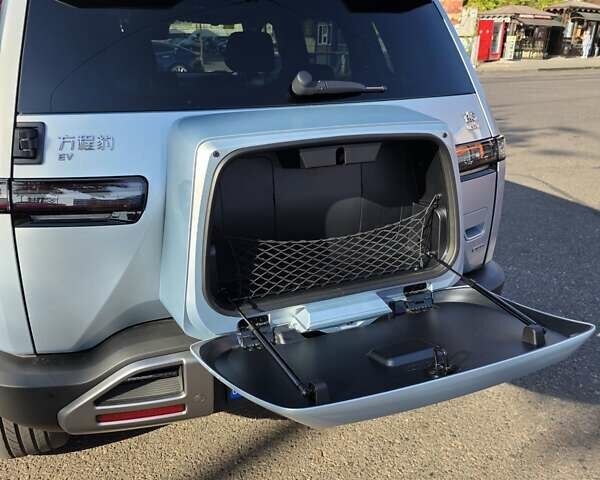 Сірий БІД Leopard 3, об'ємом двигуна 0 л та пробігом 1 тис. км за 26700 $, фото 7 на Automoto.ua