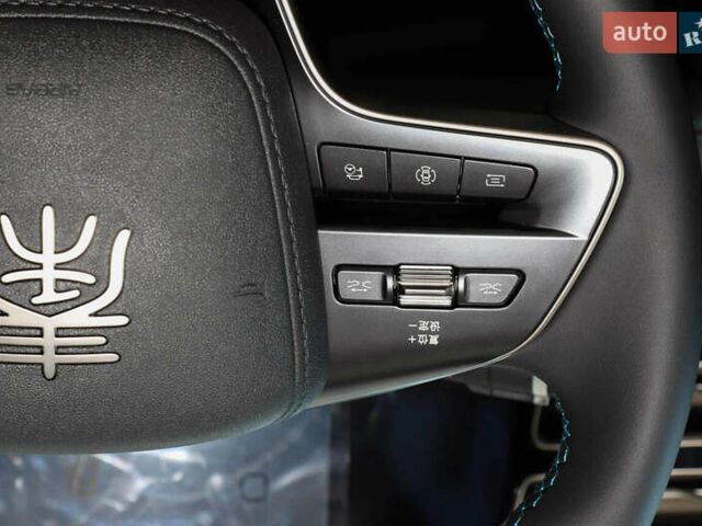 Білий БІД Qin L, об'ємом двигуна 1.5 л та пробігом 1 тис. км за 22600 $, фото 41 на Automoto.ua