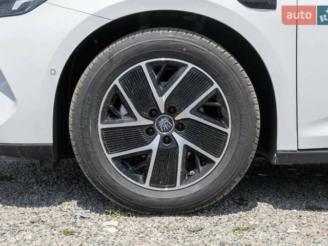 Білий БІД Qin L, об'ємом двигуна 1.5 л та пробігом 1 тис. км за 22600 $, фото 17 на Automoto.ua