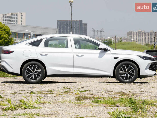 Білий БІД Qin L, об'ємом двигуна 1.5 л та пробігом 1 тис. км за 22600 $, фото 7 на Automoto.ua