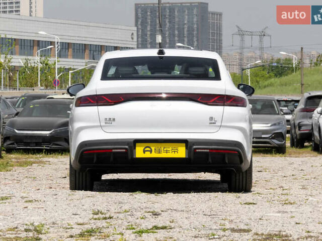 Білий БІД Qin L, об'ємом двигуна 1.5 л та пробігом 1 тис. км за 22600 $, фото 5 на Automoto.ua