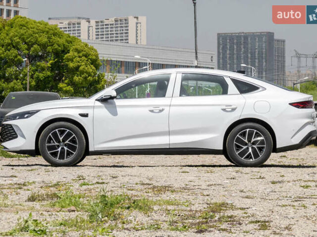 Білий БІД Qin L, об'ємом двигуна 1.5 л та пробігом 1 тис. км за 22600 $, фото 3 на Automoto.ua