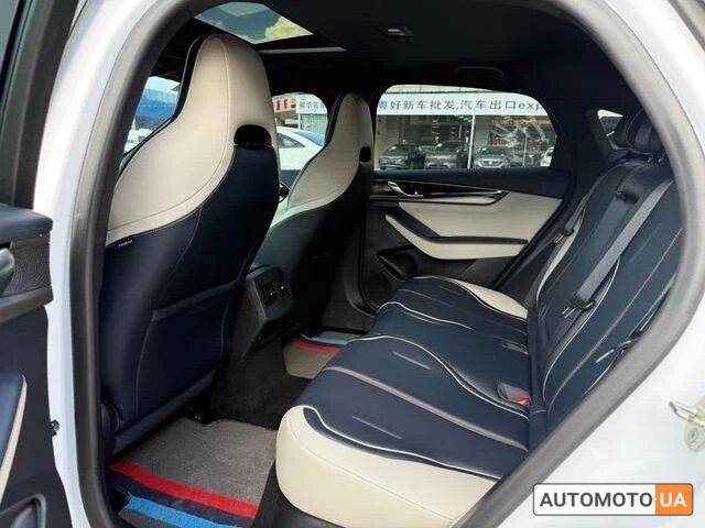 Белый БИД Qin Plus, объемом двигателя 0 л и пробегом 1 тыс. км за 23700 $, фото 7 на Automoto.ua