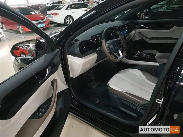 купить новое авто БИД Qin Plus 2023 года от официального дилера VinAVto БИД фото