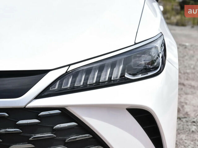 БІД Qin Plus, об'ємом двигуна 1.5 л та пробігом 0 тис. км за 19500 $, фото 3 на Automoto.ua