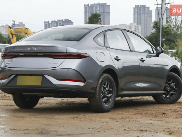 БІД Qin Plus, об'ємом двигуна 1.5 л та пробігом 0 тис. км за 19500 $, фото 8 на Automoto.ua