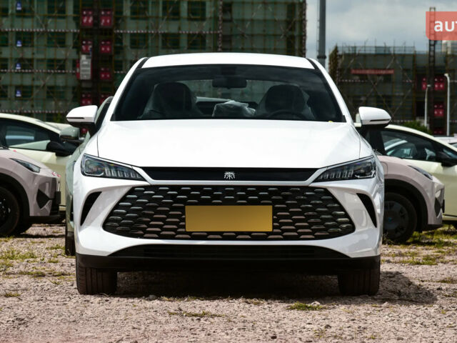 БІД Qin Plus, об'ємом двигуна 1.5 л та пробігом 0 тис. км за 19500 $, фото 1 на Automoto.ua