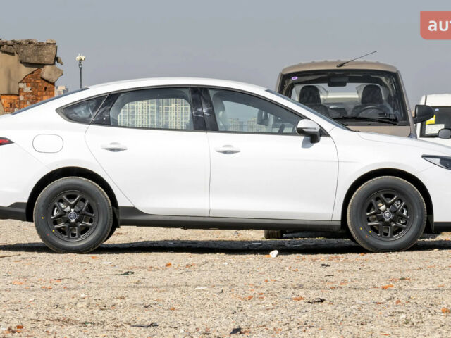 БІД Qin Plus, об'ємом двигуна 1.5 л та пробігом 0 тис. км за 18500 $, фото 6 на Automoto.ua