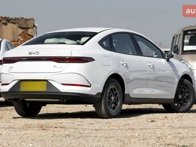 БИД Qin Plus, объемом двигателя 1.5 л и пробегом 0 тыс. км за 18999 $, фото 8 на Automoto.ua