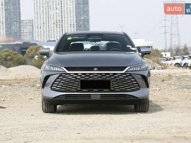 Сірий БІД Qin Plus, об'ємом двигуна 1.5 л та пробігом 1 тис. км за 17500 $, фото 1 на Automoto.ua