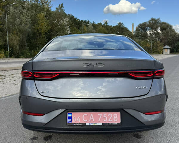 Серый БИД Qin Plus, объемом двигателя 1.5 л и пробегом 1 тыс. км за 19500 $, фото 8 на Automoto.ua
