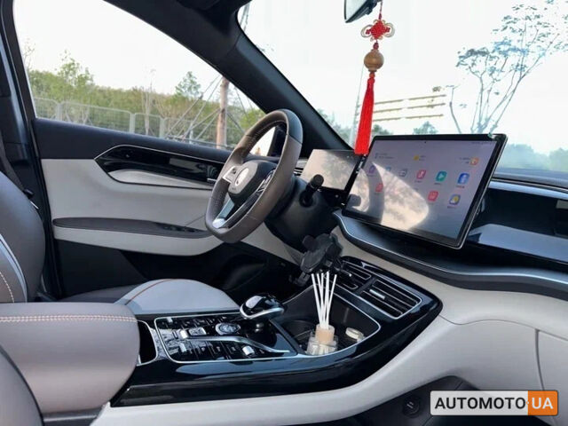 Синий БИД Qin Plus, объемом двигателя 0 л и пробегом 1 тыс. км за 0 $, фото 5 на Automoto.ua