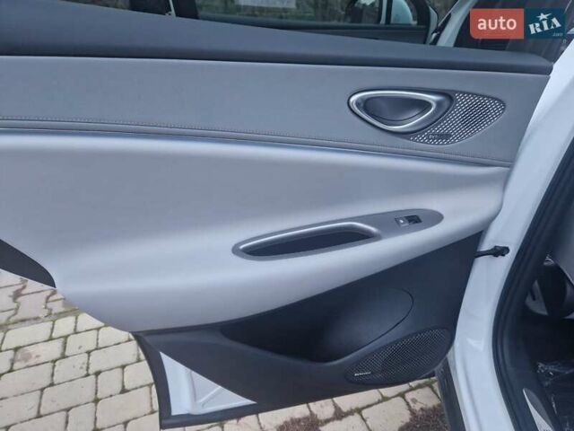 Белый БИД Sea Lion 06, объемом двигателя 0 л и пробегом 1 тыс. км за 29100 $, фото 19 на Automoto.ua