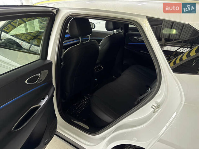 Білий БІД Sea Lion 06, об'ємом двигуна 0 л та пробігом 1 тис. км за 30500 $, фото 6 на Automoto.ua