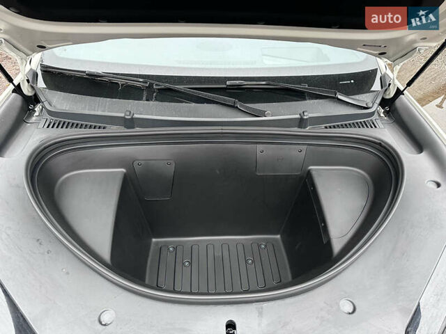 Бежевый БИД Sea Lion 06, объемом двигателя 0 л и пробегом 1 тыс. км за 28700 $, фото 3 на Automoto.ua