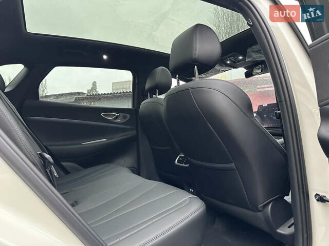 Бежевый БИД Sea Lion 06, объемом двигателя 0 л и пробегом 1 тыс. км за 28700 $, фото 19 на Automoto.ua