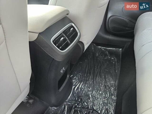 Серый БИД Sea Lion 06, объемом двигателя 0 л и пробегом 1 тыс. км за 28900 $, фото 22 на Automoto.ua