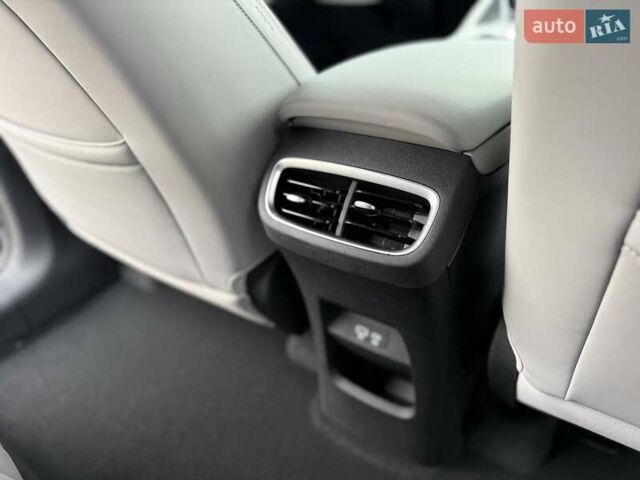 Серый БИД Sea Lion 06, объемом двигателя 0 л и пробегом 1 тыс. км за 28900 $, фото 13 на Automoto.ua