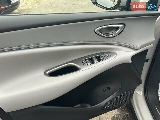 Серый БИД Sea Lion 06, объемом двигателя 0 л и пробегом 1 тыс. км за 28499 $, фото 6 на Automoto.ua