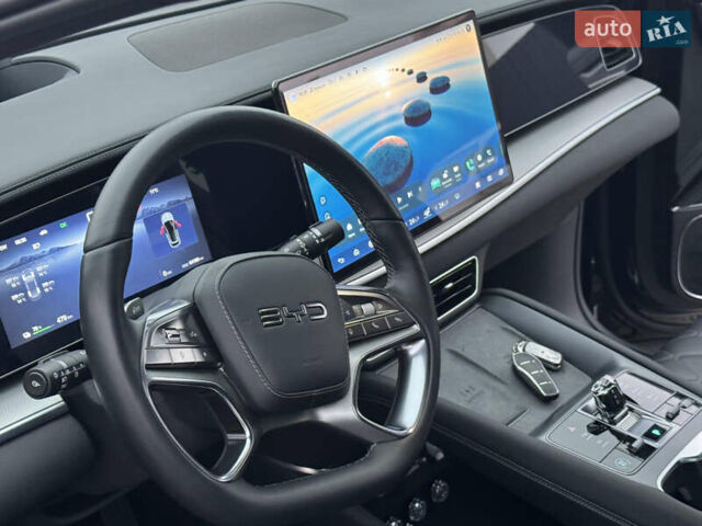 Черный БИД Sea Lion 07, объемом двигателя 0 л и пробегом 63 тыс. км за 27500 $, фото 5 на Automoto.ua