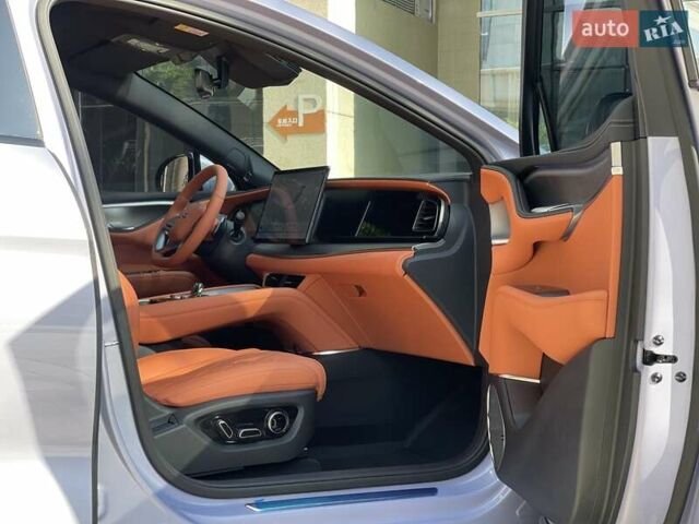 Синий БИД Sea Lion 07, объемом двигателя 0 л и пробегом 15 тыс. км за 30300 $, фото 5 на Automoto.ua