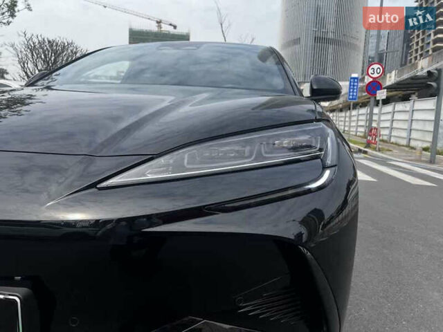 Чорний БІД Sea Lion 7, об'ємом двигуна 0 л та пробігом 13 тис. км за 25300 $, фото 2 на Automoto.ua