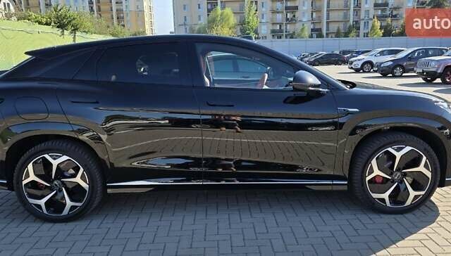 Чорний БІД Sea Lion 7, об'ємом двигуна 0 л та пробігом 7 тис. км за 36500 $, фото 2 на Automoto.ua